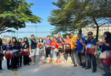 Kalangan penduduk berpendapatan rendah Pangsapuri Puchong Permai terima sumbangan barangan keperluan asas