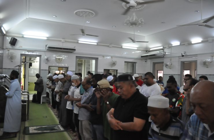 Program syahadah ngo IKUT, empat peluk Islam