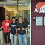 Dulu diejak kerana tidak pandai bahasa isyarat, kini bangkit jadi usahawan perabot