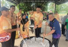 Dari peneroka FELDA ke mimbar masjid, khidmatnya diteruskan ahli keluarga